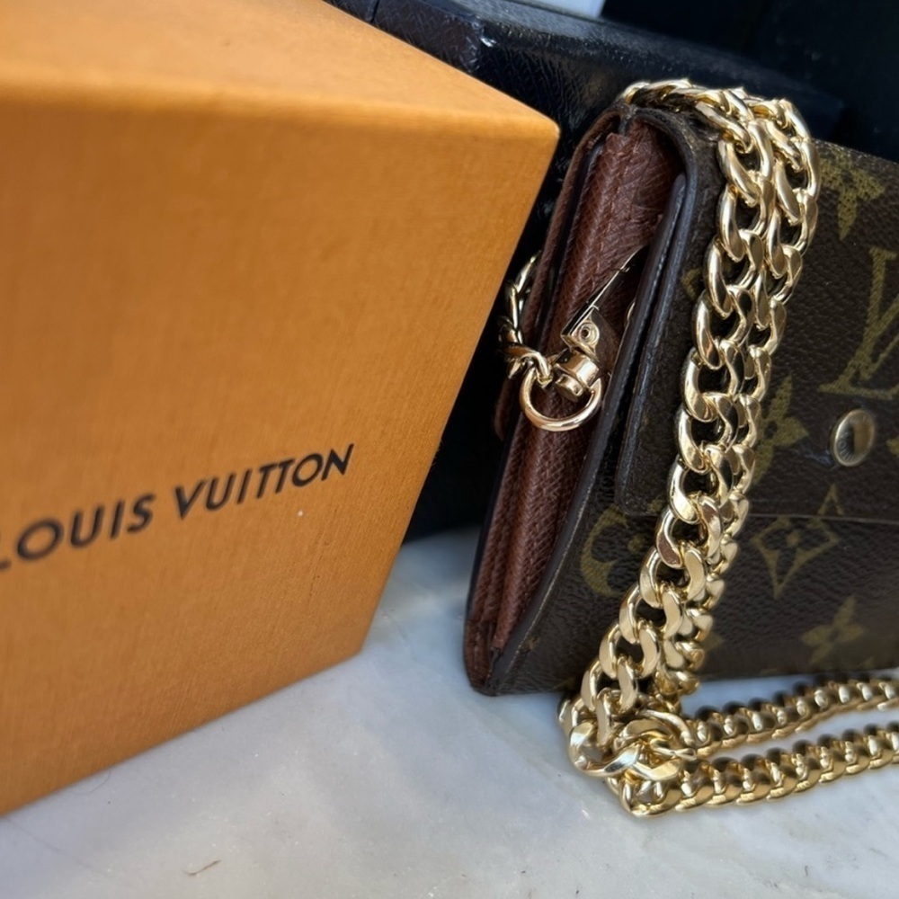 Louis Vuitton Elise Trifold Wallet transformed into 4 way bag! - Picture 4 of 12